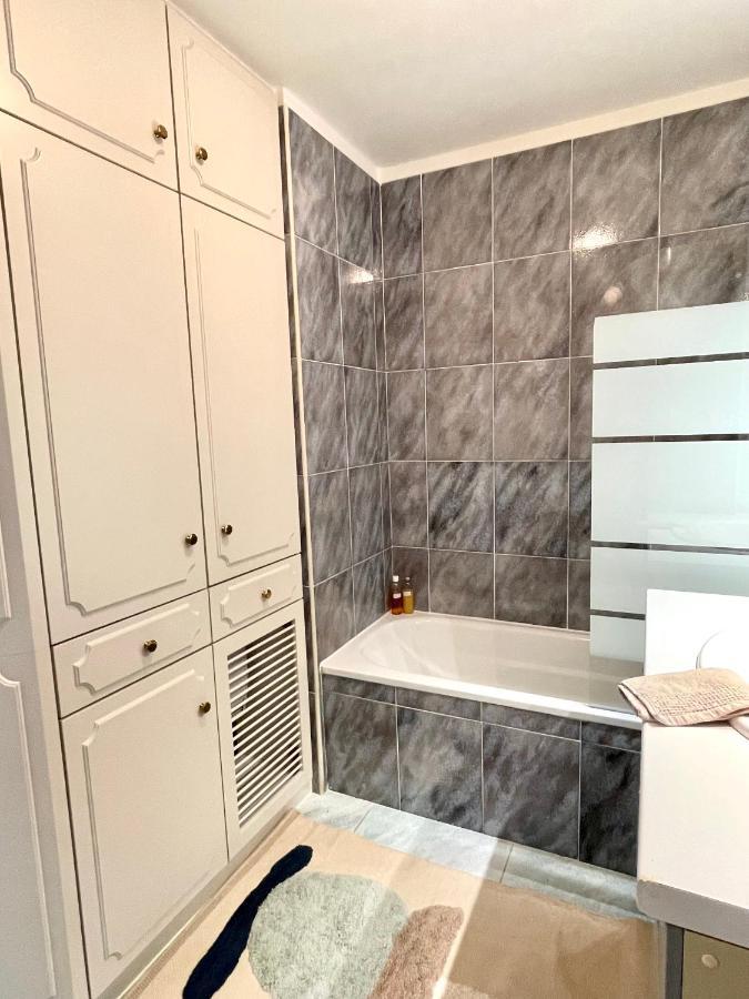 Appartement Vue Exceptionnelle Saint-Raphaël エクステリア 写真