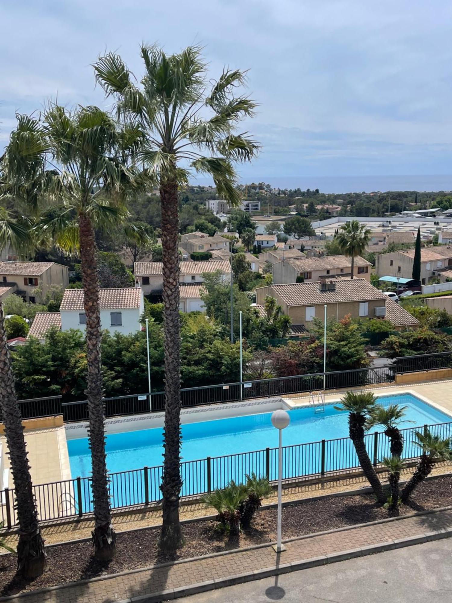Appartement Vue Exceptionnelle Saint-Raphaël エクステリア 写真